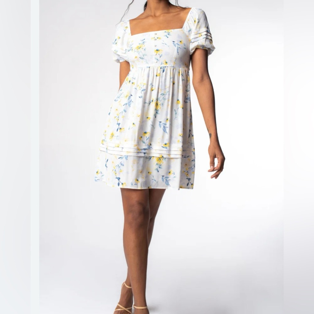 Floral Puff Sleeve Dress